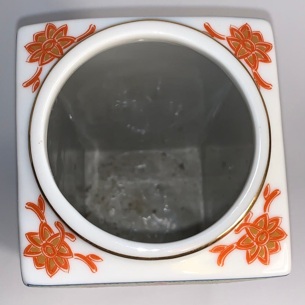 Lovely Rare Vintage Japanese Square Porcelain Vase Red Blue Green & Gold Gilt - Picture 8 of 8